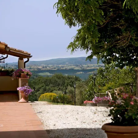 Le Torri Farm stay *