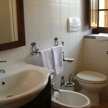 Le Torri Farm stay