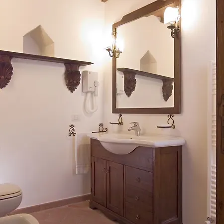 Le Torri Barberino di Val dʼElsa