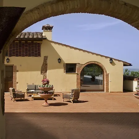 Farmház Le Torri Barberino di Val dʼElsa
