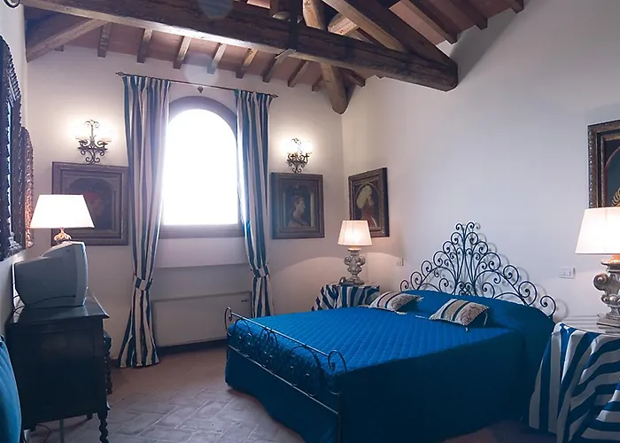 Le Torri Alojamento de Turismo Rural